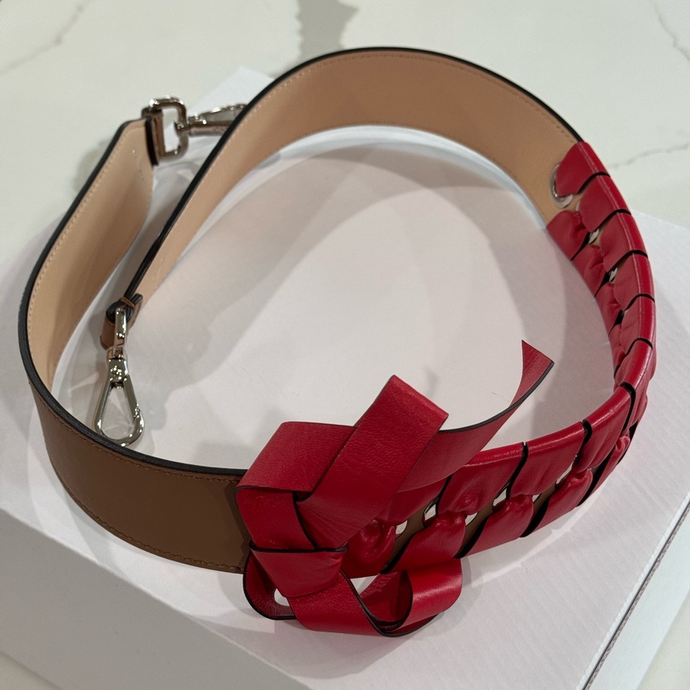 Fendi Red and Tan Leather Strap💋💋👜